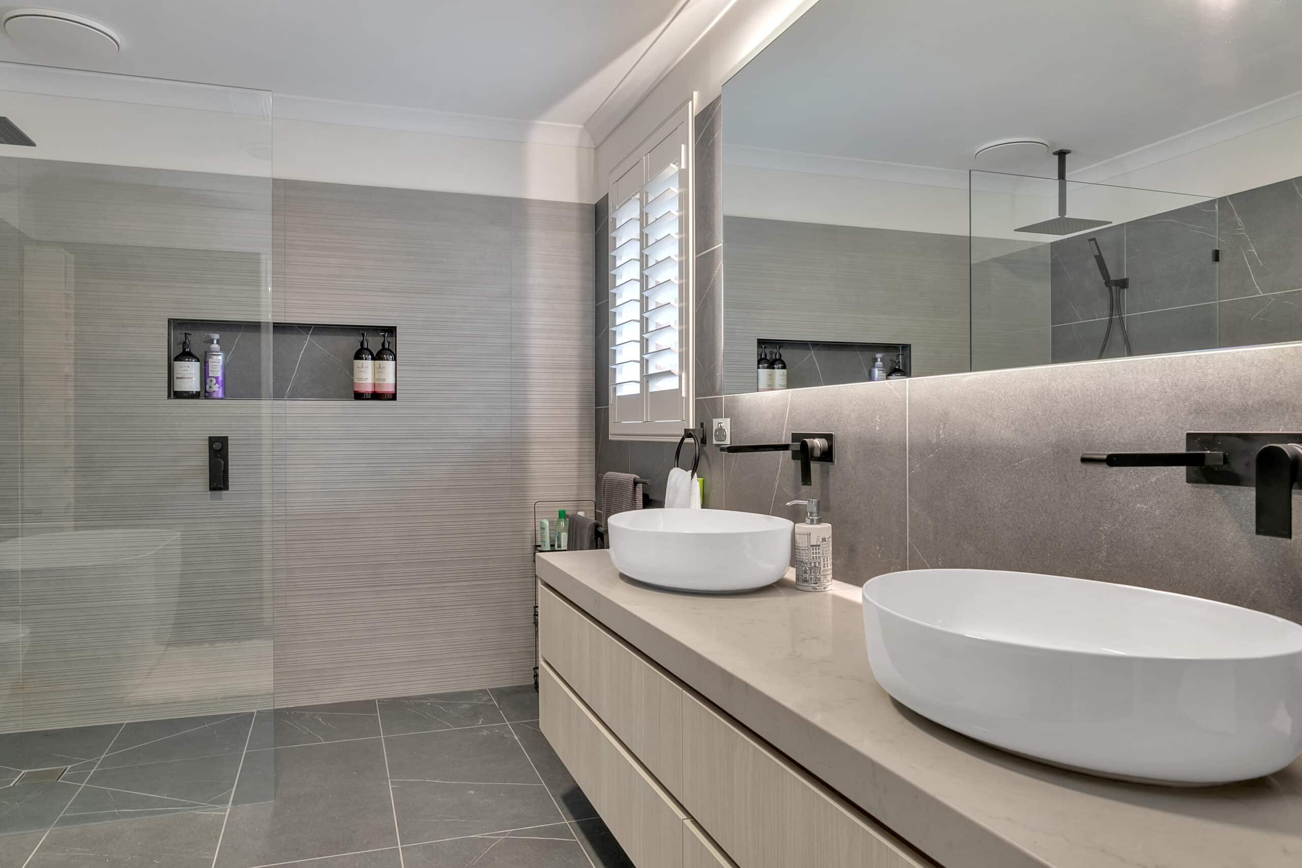 Small bathroom renovation ideas Surrey Hills