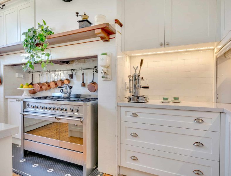 Affordable kitchen makeover in Elwood
